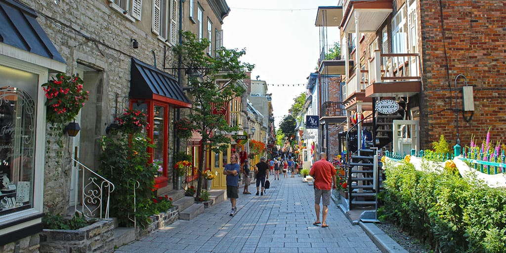 Wander Through Quartier Petit Champlain